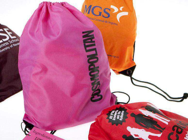 Mochilas de nylon personalizadas